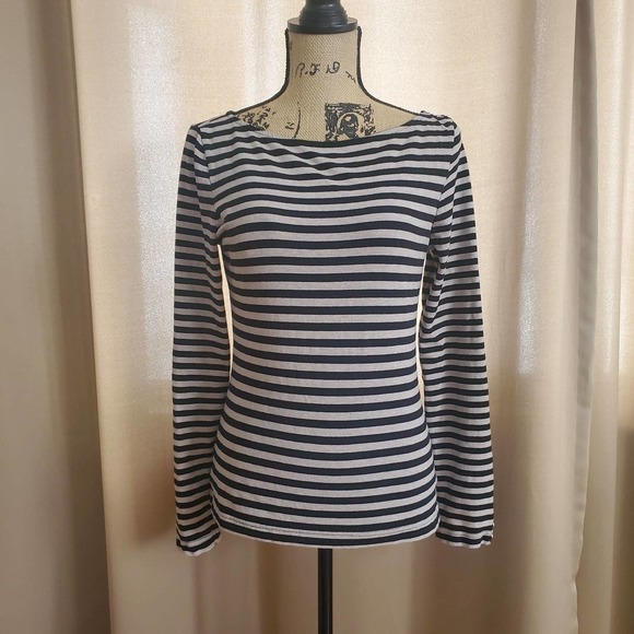 H&M Tops - H&M long sleeve top, striped gray/black